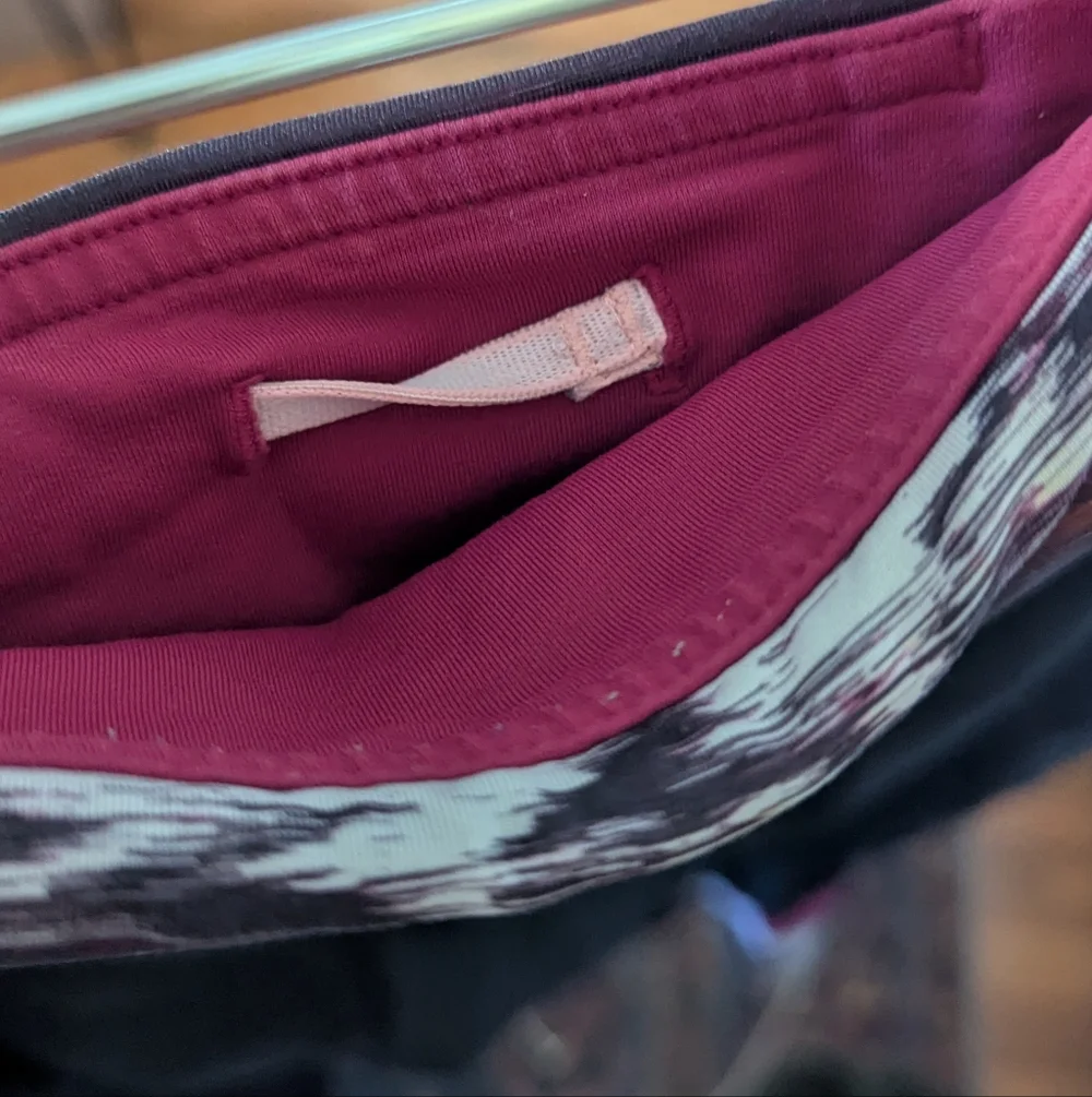 Lululemon Running Pants - Picture 6 of 6